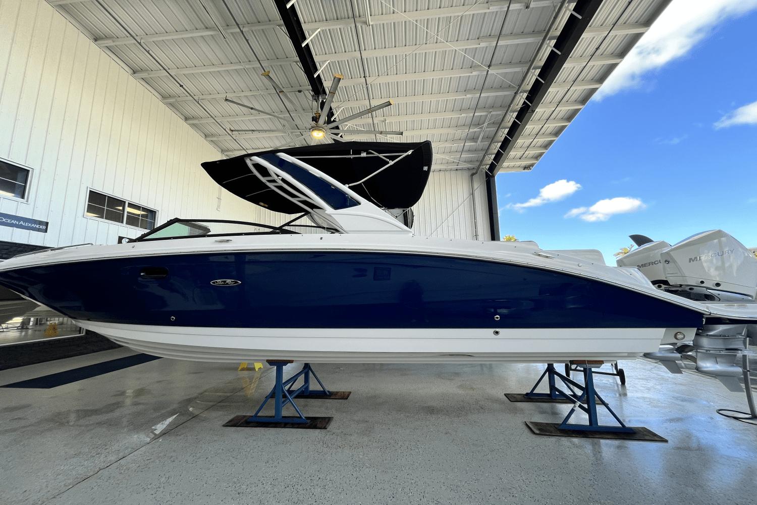 2024 Sea Ray SDX 290 Outboard Runabout For Sale YachtWorld   9031704 955125719 0 211120230435 0 