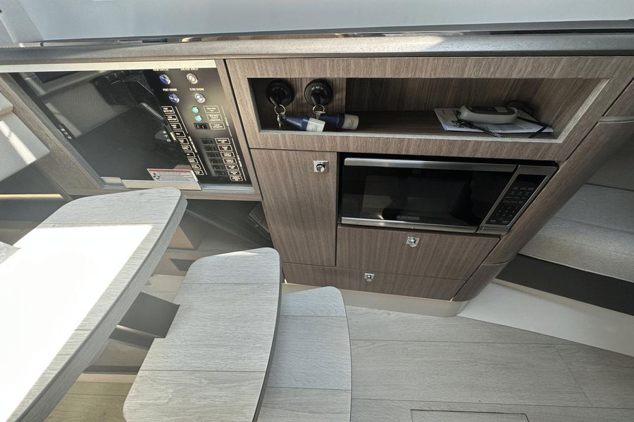 2023 Galeon 325 GTO