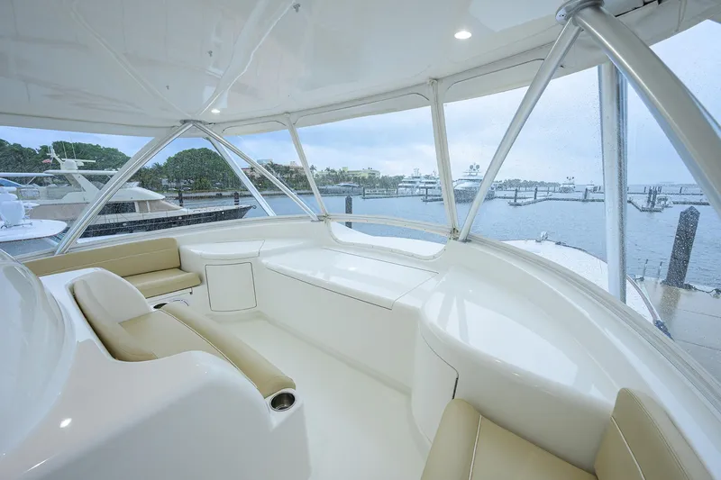 Bacchus Yacht Photos Pics Viking 72 Bacchus - Exterior Flybridge