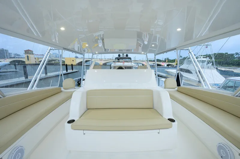 Bacchus Yacht Photos Pics Viking 72 Bacchus - Exterior Flybridge