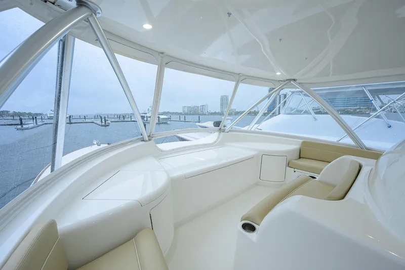 Bacchus Yacht Photos Pics Viking 72 Bacchus - Exterior Flybridge