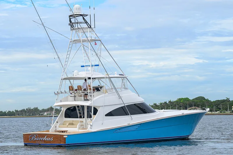 Bacchus Yacht Photos Pics Viking 72 Bacchus - Exterior Profile