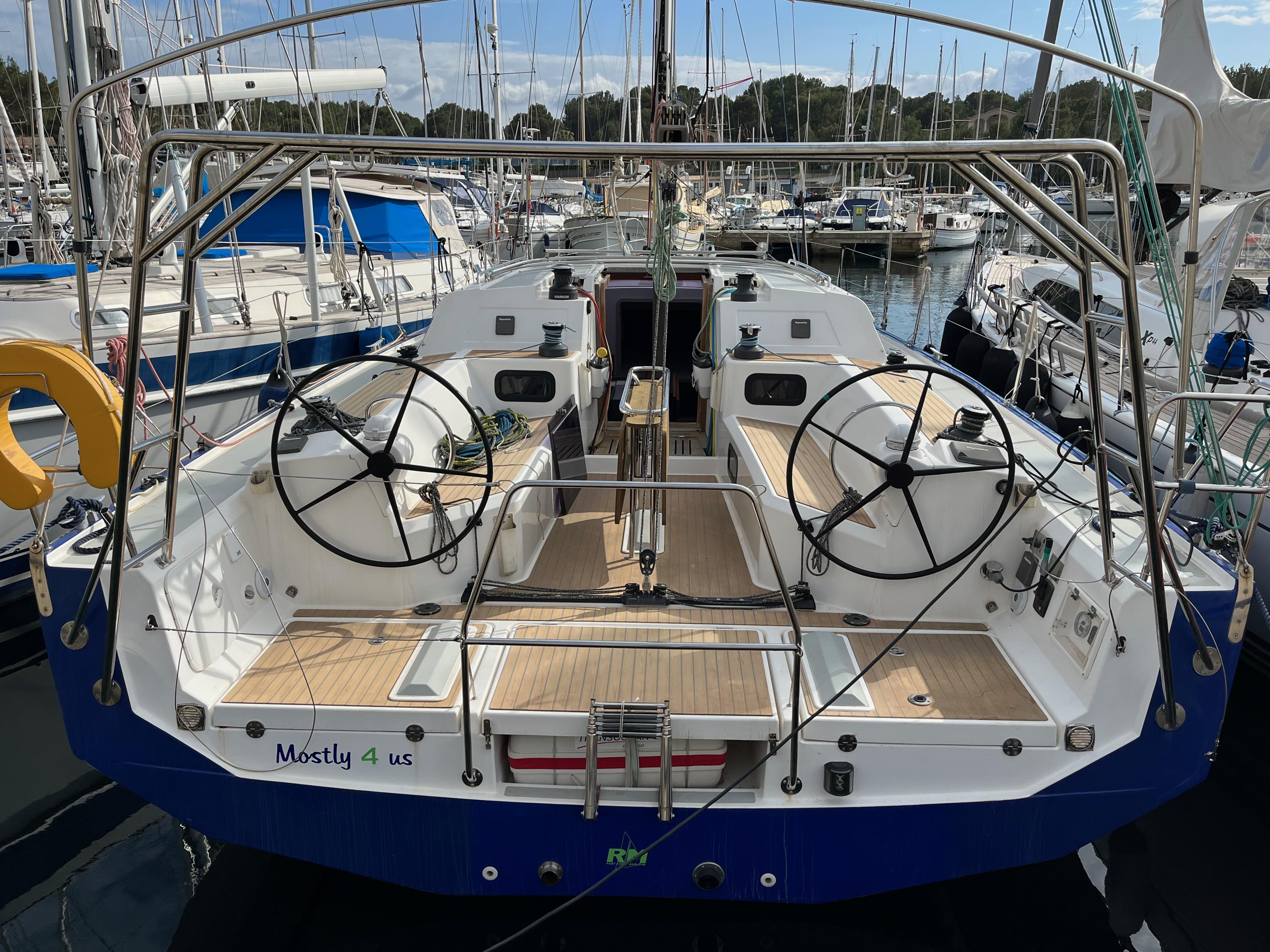 2017 RM Yachts RM 1270