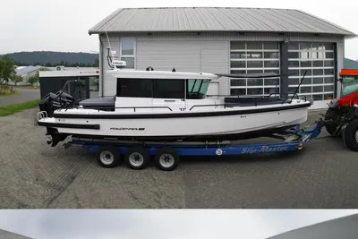 2020 Axopar 28 CABIN
