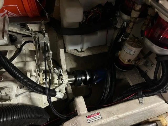 Some Like It Hott II Yacht Photos Pics Stb Shaft