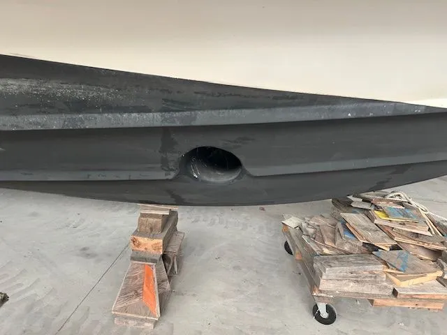 Some Like It Hott II Yacht Photos Pics Bow Thruster