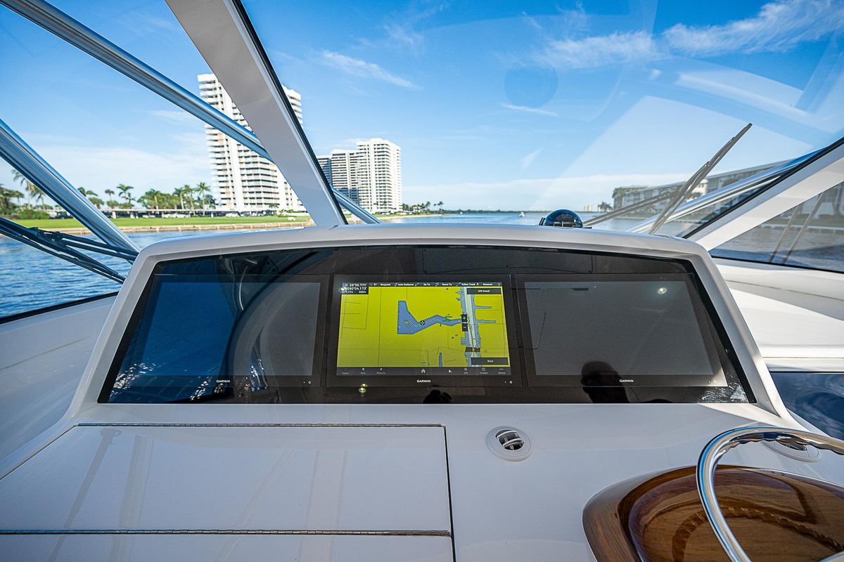 2023 Viking 54 
