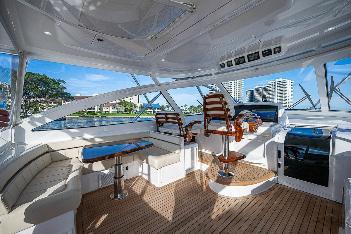 2023 Viking 54 
