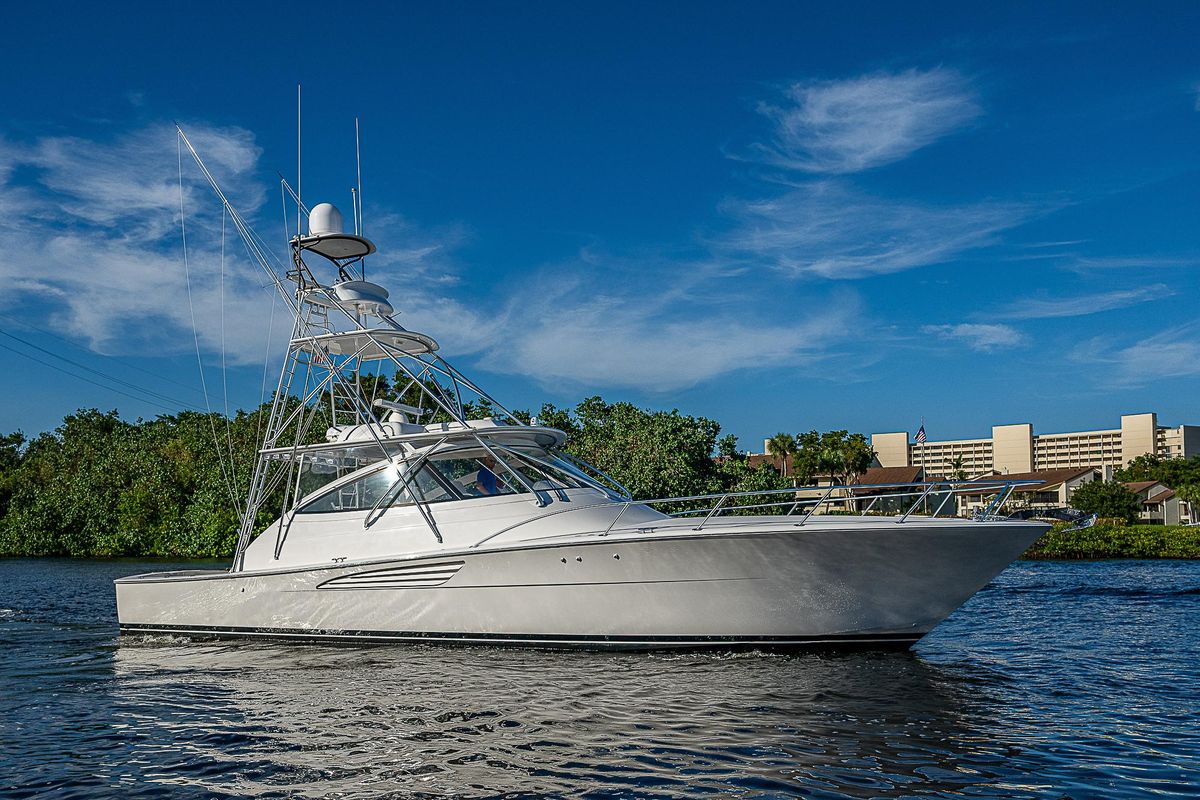 2023 Viking 54 