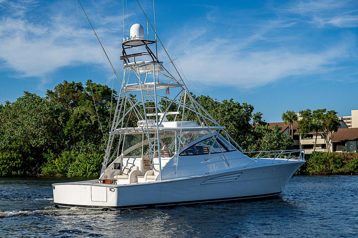 2023 Viking 54 