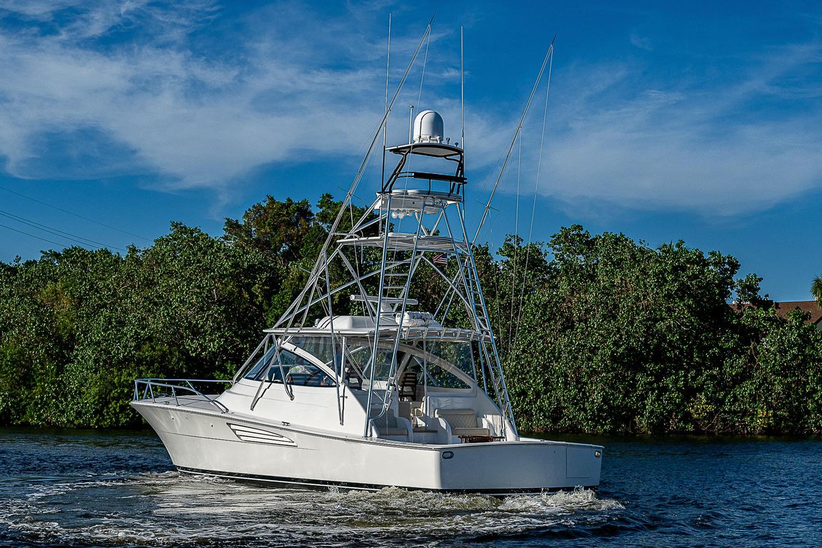 2023 Viking 54 