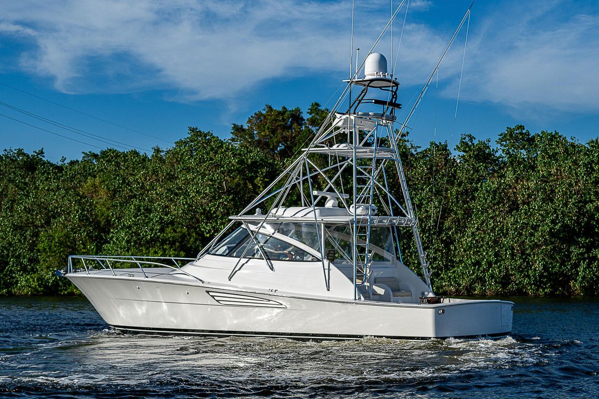 2023 Viking 54 