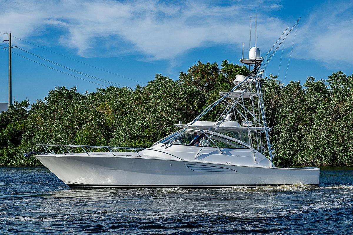 2023 Viking 54 