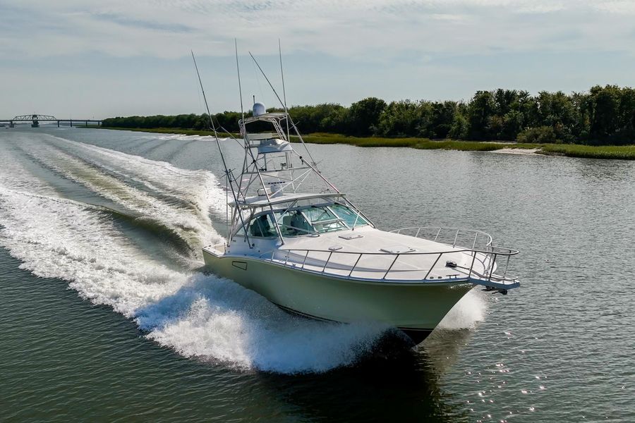 2001 Cabo 45 Express