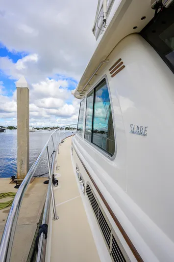 Bella Yacht Photos Pics 