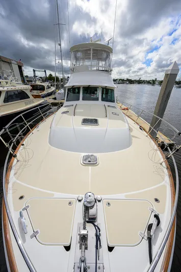 Bella Yacht Photos Pics 