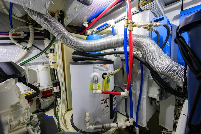 Bella Yacht Photos Pics 