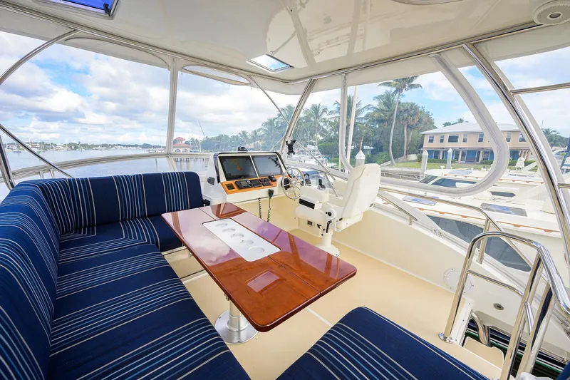 Bella Yacht Photos Pics 