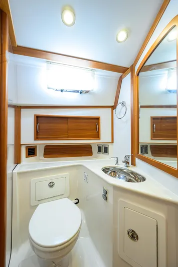 Bella Yacht Photos Pics 