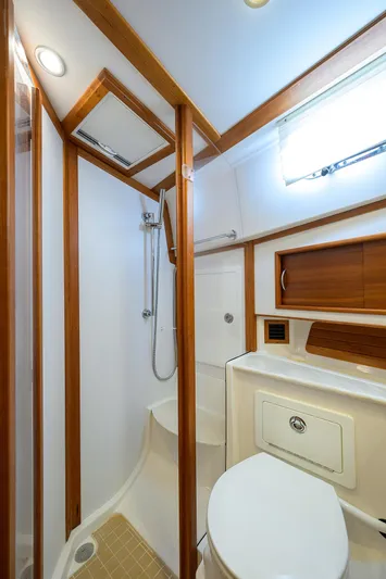 Bella Yacht Photos Pics 