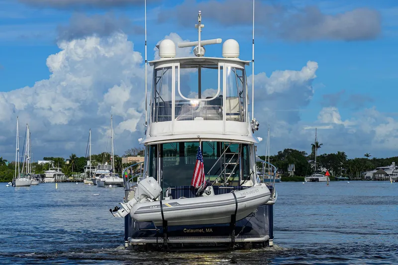 Bella Yacht Photos Pics 