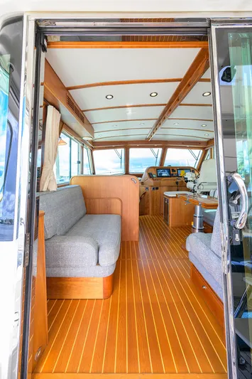 Bella Yacht Photos Pics 