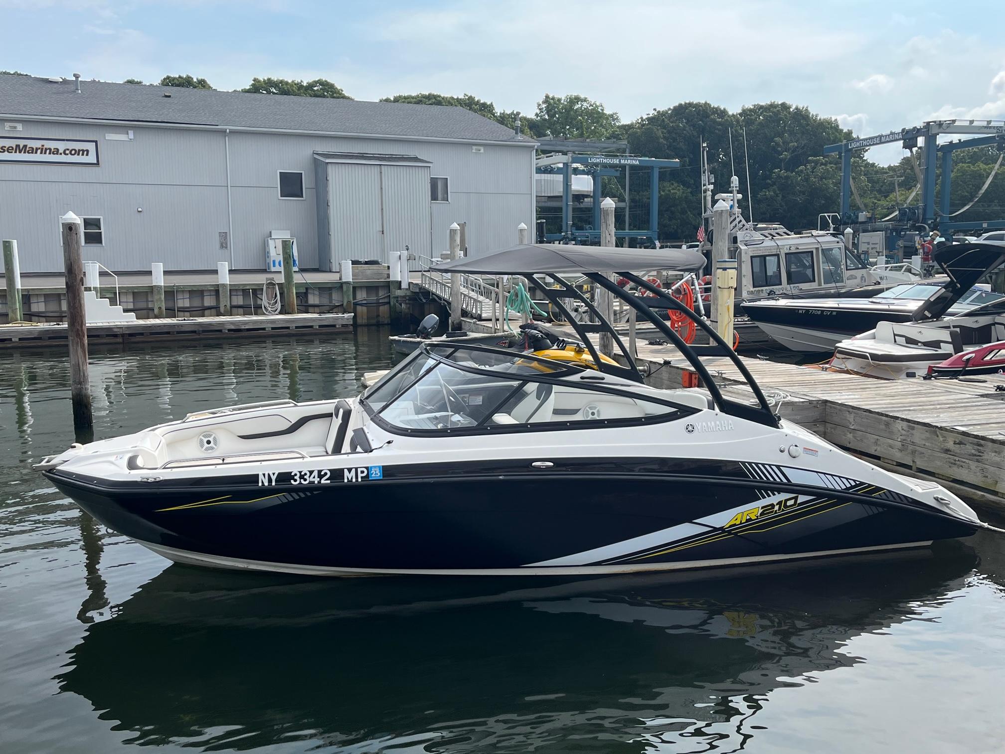 2019 Yamaha Boats AR210 Jet Boat for sale - YachtWorld