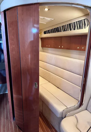 Be Knotty Yacht Photos Pics 