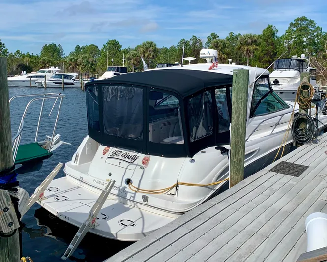 Be Knotty Yacht Photos Pics 