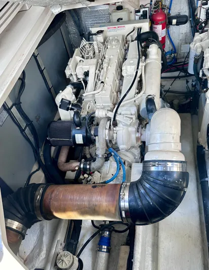 Be Knotty Yacht Photos Pics 