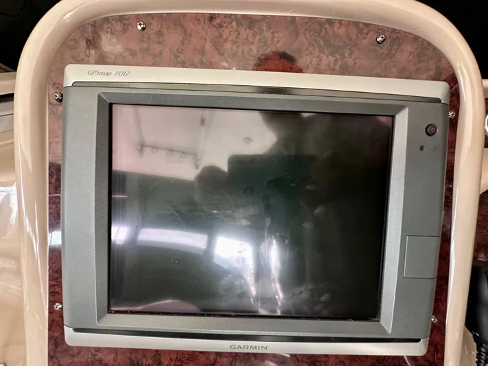 Be Knotty Yacht Photos Pics 