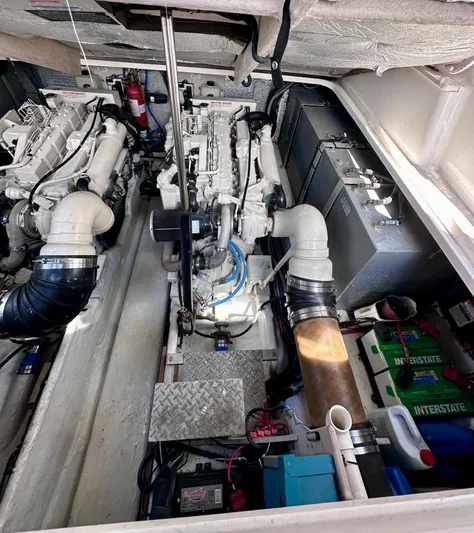 Be Knotty Yacht Photos Pics 