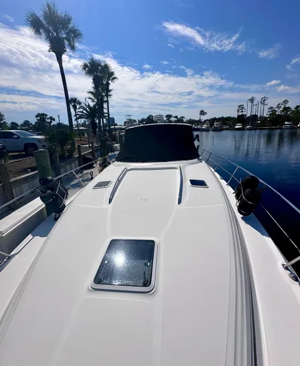 Be Knotty Yacht Photos Pics 