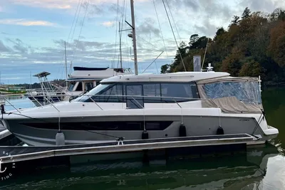 2013 Jeanneau NC 11