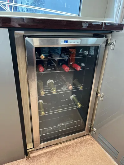  Yacht Photos Pics Sunseeker Manhattan 66