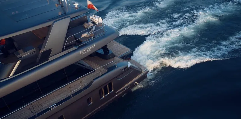 Petbond Yacht Photos Pics 