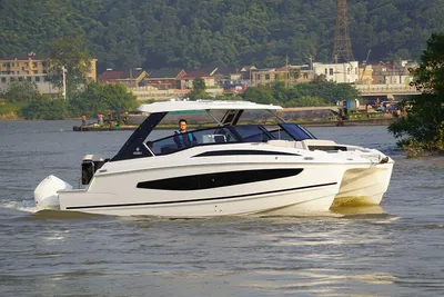 Aquila 32 Sport