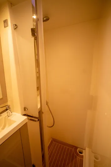 Hourglass Yacht Photos Pics 