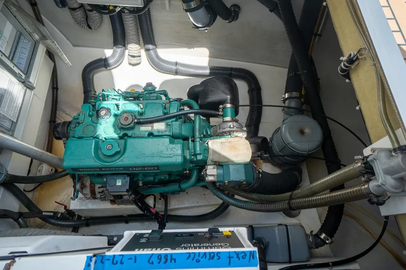 Hourglass Yacht Photos Pics 