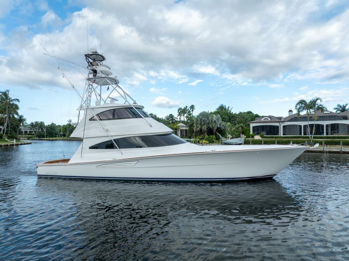 2021 Viking 68 