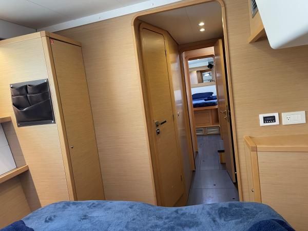 2018 Lagoon 45 