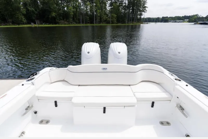  Yacht Photos Pics Manufacturer Provided Image