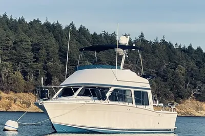 Commander 30 Flybridge