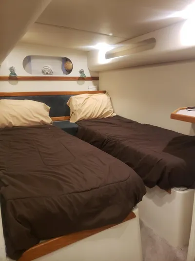 Swing Shift Yacht Photos Pics 
