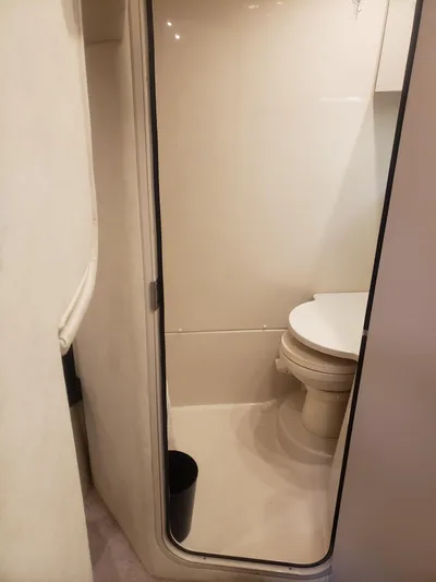 Swing Shift Yacht Photos Pics 