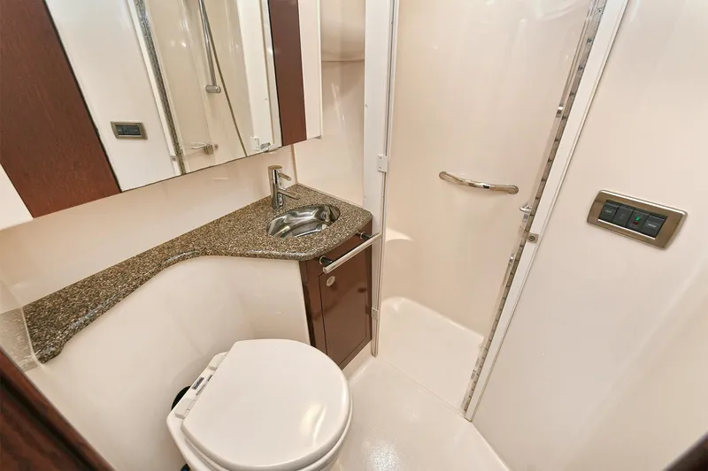 Atlantic Dream Yacht Photos Pics Luxurious bathroom on the 2008 Sea Ray 44 Sedan Bridge.