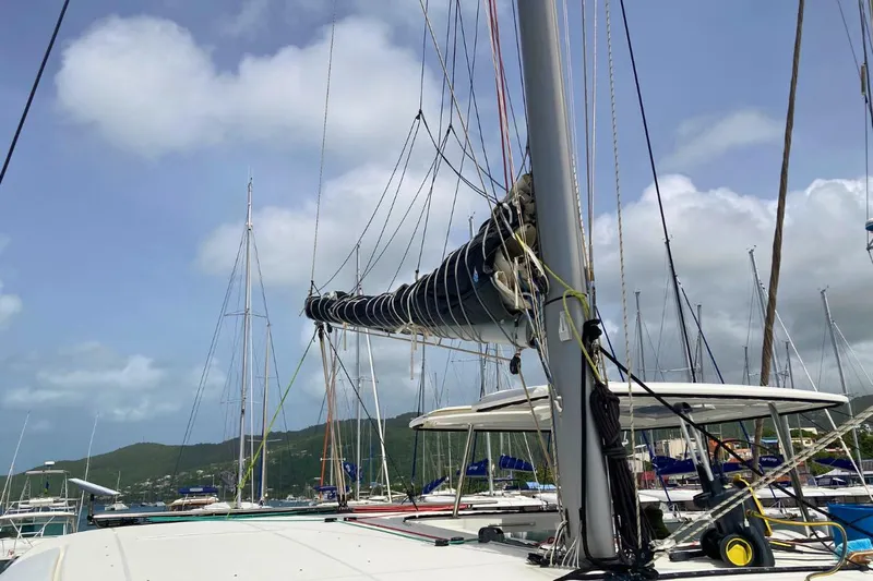 Lucky Vibes Yacht Photos Pics 