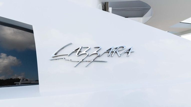 2012-92-lazzara-yachts-lsx-92