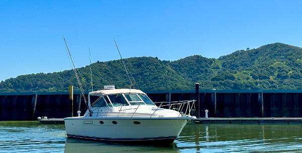 1994 Tiara Yachts 3100 Open