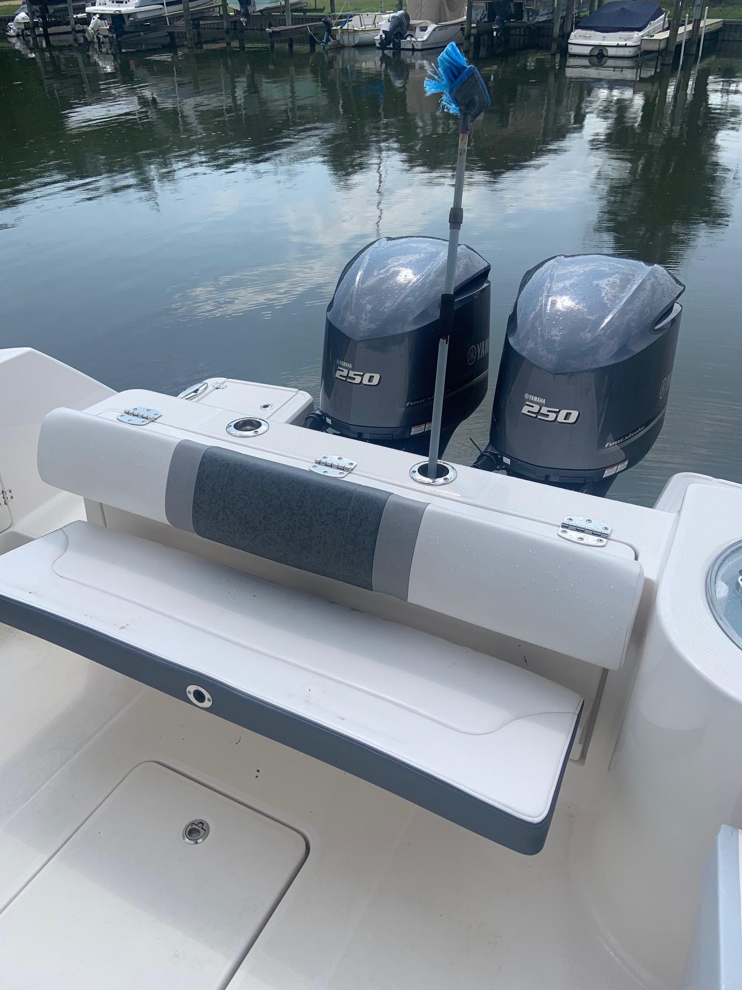 2021 Robalo R272 Center Console Center Console for sale - YachtWorld